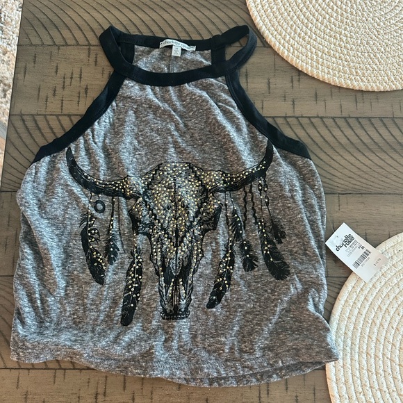Charlotte Russe Tops - Nwt Charlotte Russe bull crop top